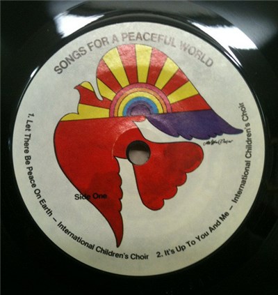 International Children's Choir / The Hillside Singers / The Tucson Boys Choir / Tom T. Hall - Songs For A Peaceful World download mp3 flac