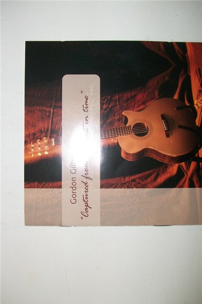 Gordon Giltrap - Captured From A Point In Time download mp3 flac