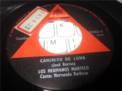 Los Hermanos Martelo - Caminito de Luna / Cumbia Marinera download mp3 flac