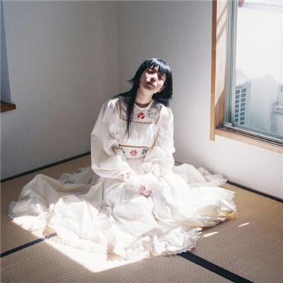 カネコアヤノ - 明け方 / 布と皮膚 download mp3 flac