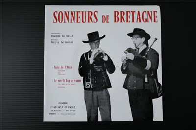 Pierre Le Beuz, Hervé Le Meur - Sonneurs De Bretagne download mp3 flac