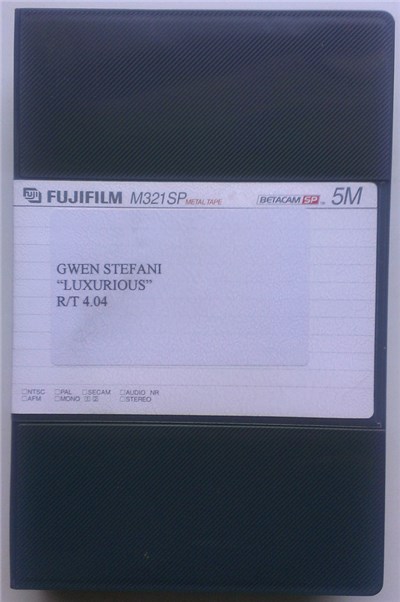 Gwen Stefani - Luxurious download mp3 flac