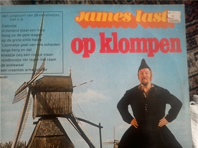 James Last & His Orchestra - James Last Op Klompen (Een Potpourri Van 28 Volksliedjes) download mp3 flac