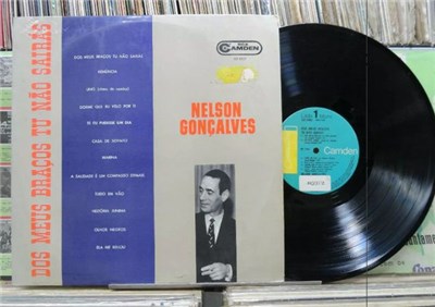 Nelson Gonçalves - Dos Meus Braços Tu Não Sairás download mp3 flac