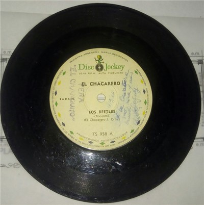 El Chacarero - Los Beetles/A Palito download mp3 flac