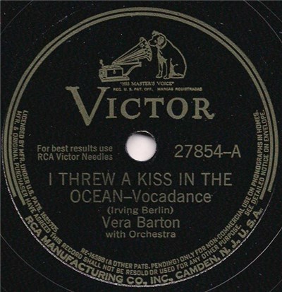 Vera Barton - I Threw A Kiss In The Ocean download mp3 flac