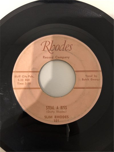 Slim Rhodes - Steal A Kiss / Brothers Frank and Jesse James download mp3 flac