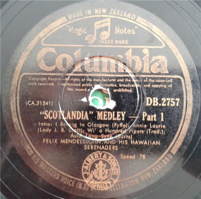 Felix Mendelssohn & His Hawaiian Serenaders - "Scotlandia" Medley download mp3 flac