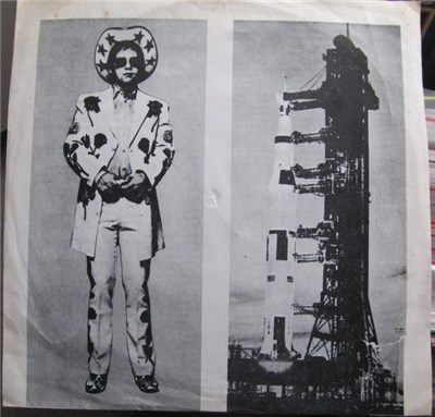 Elton John - Rocket Man (I Think It's Going To Be A Long Long Time) download mp3 flac