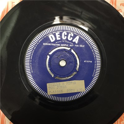 Tom Jones - Chills And Fever download mp3 flac
