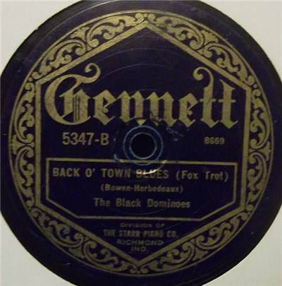 The Black Dominoes - Dancin' Dan / Back O' Town Blues download mp3 flac