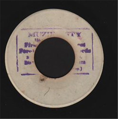 The Gaylads - You Never Leave Him / Message To My Girl download mp3 flac