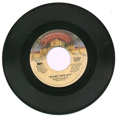 Kiss - Detroit Rock City download mp3 flac