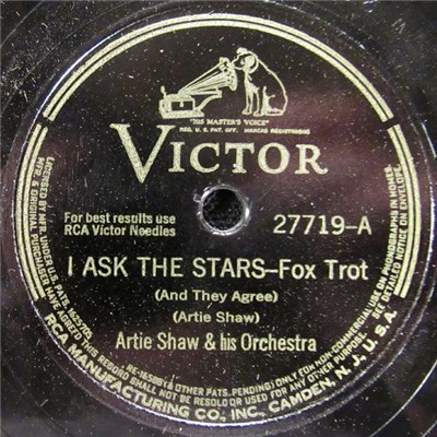 Artie Shaw And His Orchestra - I Ask The Stars download mp3 flac