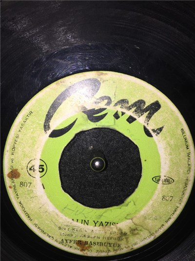 Ayfer Başıbüyük - Alın Yazısı / Yarım Kalan Saadet download mp3 flac