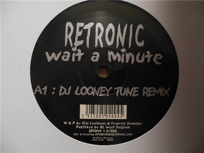 Retronic - Wait A Minute download mp3 flac