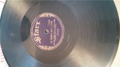 Roger Aubry Et Ses Chevaliers - Le Temps Des Fetes / Tiens-Tiens-Tiens download mp3 flac