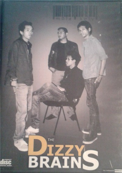 The Dizzy Brains - Môla Kely download mp3 flac