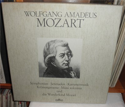 Wolfgang Amadeus Mozart - Symphonien, Serenaden, Kammermusik, Krönungsmesse, Missa Solemnis Und Das Wunderkind Mozart download mp3 flac