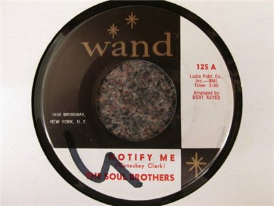 The Soul Brothers - Notify Me / Parade Of Broken Hearts download mp3 flac