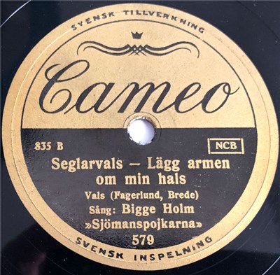 »Sjömanspojkarna» / Nils Kyndels Berns-Orkester - Lägg Armen Om Min Hals / Very Welcome Hem, Mr. Swanson download mp3 flac