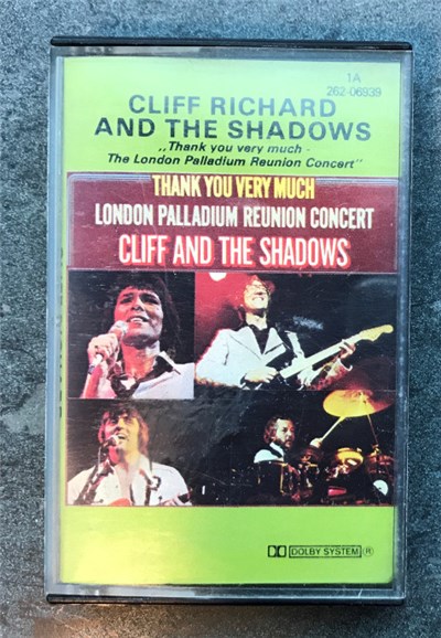 Cliff Richard And The Shadows - Thank You Very Much (The London Palladium Reunion Concert) download mp3 flac