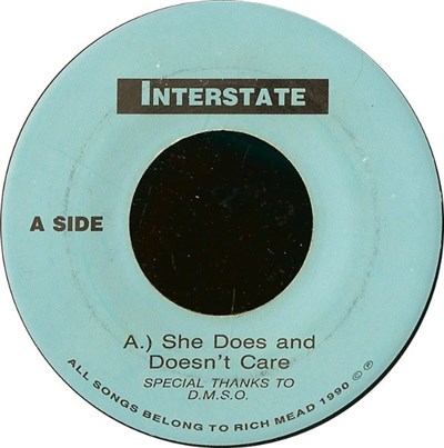 Rich Mead - She Does And Doesn't Care download mp3 flac