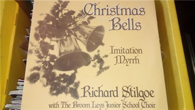 Richard Stilgoe With The Broom Leys Junior School Choir - Christmas Bells download mp3 flac