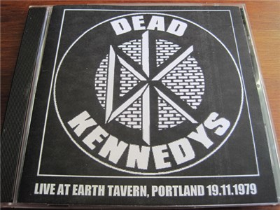 Dead Kennedys - Live At Earth Tavern, Portland 19.11.1979 download mp3 flac