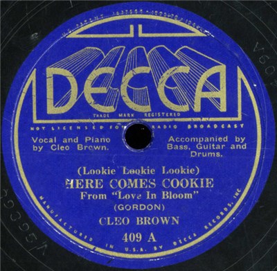 Cleo Brown - (Lookie Lookie Lookie) Here Comes Cookie / (You Take The East-Take The West-Take The North) I'll Take The South download mp3 flac